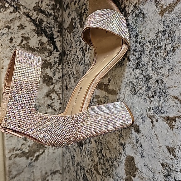 Gianni Bini RonilynBling Heels - Picture 8 of 10